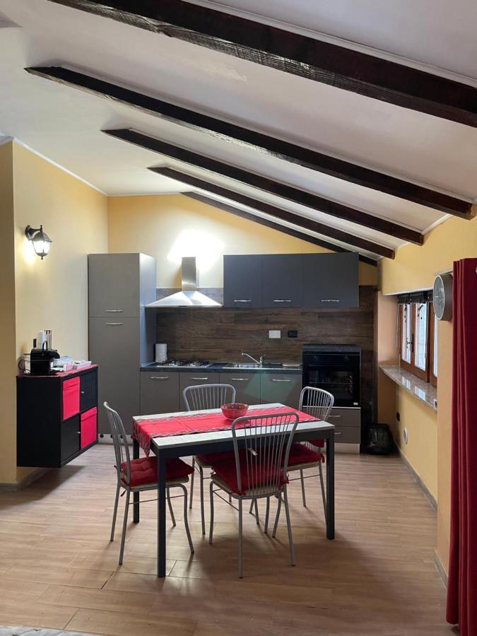 'La Buffa', Elegante Appartamento A Giaveno By Confirenthouse Luaran gambar