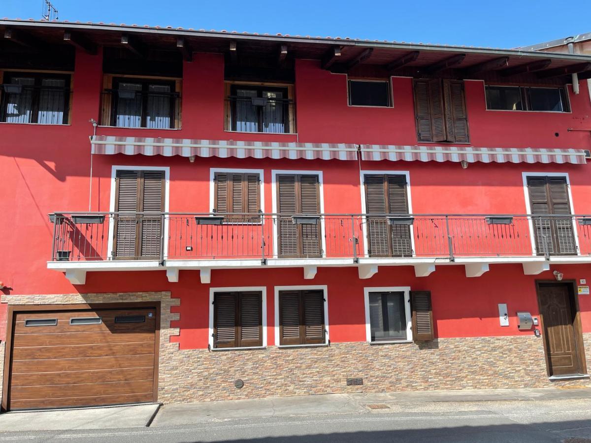 'La Buffa', Elegante Appartamento A Giaveno By Confirenthouse Luaran gambar
